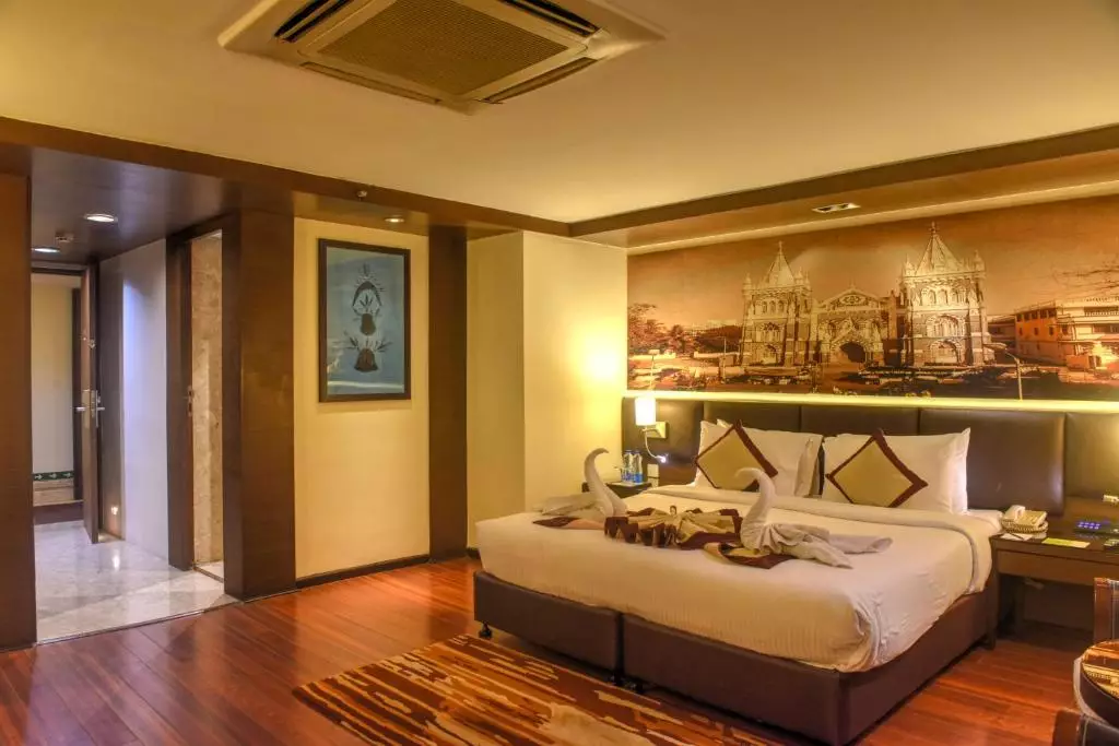 Royal Orchid Central Grazia